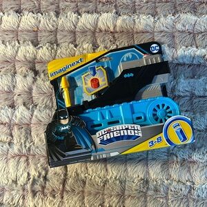 Imaginext DC Super Friends Bat-Tech Tank